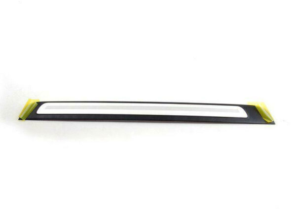 8K085337401C - NEW AUDI A4 B8 FRONT RIGHT DOOR SILL TRIM 8K085337401C ORIGINAL