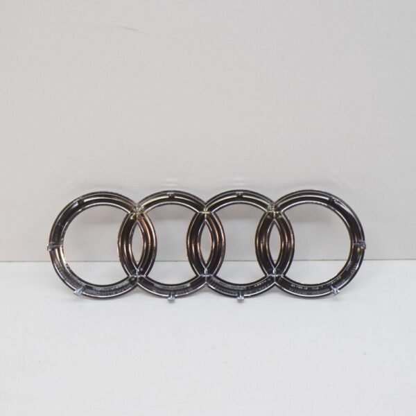 8K0853605 - NEW AUDI A4 8ED FRONT BONNET HOOD EMBLEM BADGE 8K0853605 ORIGINAL