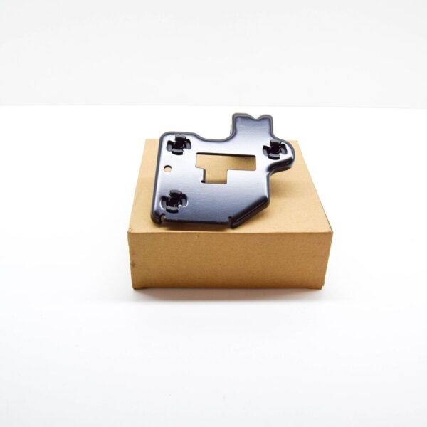 8K0907574B - NEW AUDI A4 AVANT B8 CRUISE CONTROL DISTANCE SENSOR BRACKET 8K0907574B ORIGINAL