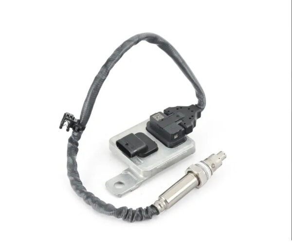 8K0907807N - NEW AUDI A4 AVANT B8 FRONT NOX SENSOR WITH CONTROL MODULE 8K0907807N ORIGINAL