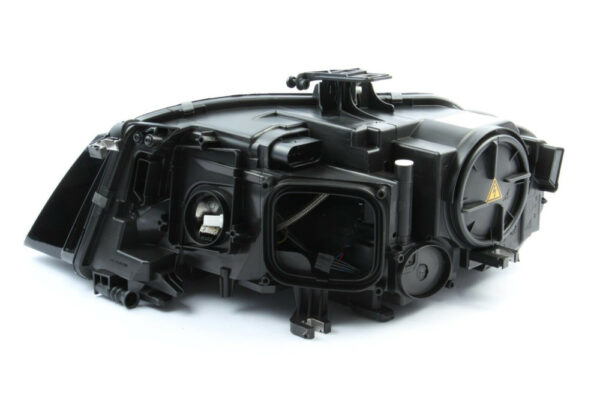 8K0941030AQ - NEW AUDI A4 AVANT B8 FRONT RIGHT HEADLIGHT RHD 8K0941030AQ ORIGINAL