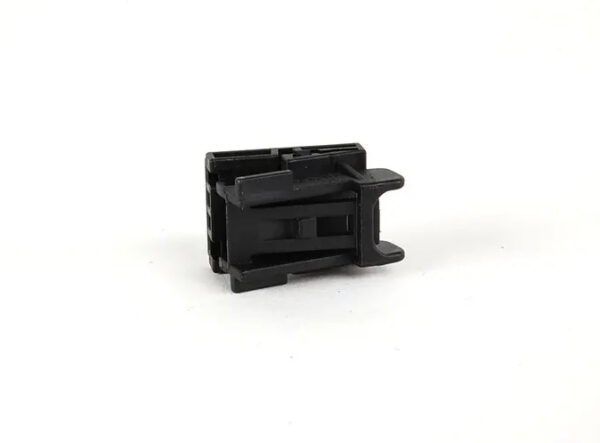 8K0973754 - NEW AUDI A1 MK1 4-PIN FLAT CONNECTOR 8K0973754 ORIGINAL