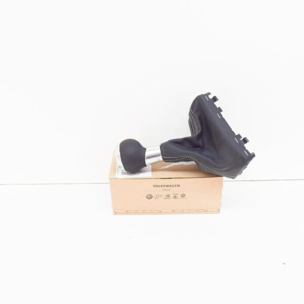 8K1713139TIWX - NEW AUDI A4 B8 SELECTOR LEVER HANDLE LHD 8K1713139TIWX ORIGINAL