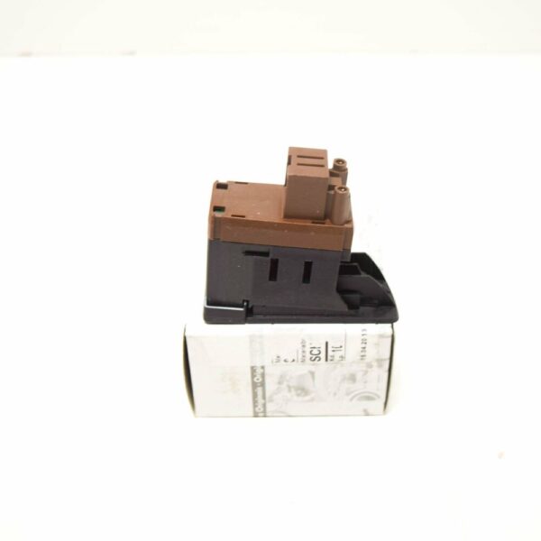 8K1927325 - NEW AUDI A4 8K FRONT CENTER COIN HOLDER SWITCH TRIM LHD 8K1927325