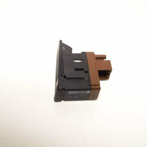 8K1927325 - NEW AUDI A4 8K FRONT CENTER COIN HOLDER SWITCH TRIM LHD 8K1927325