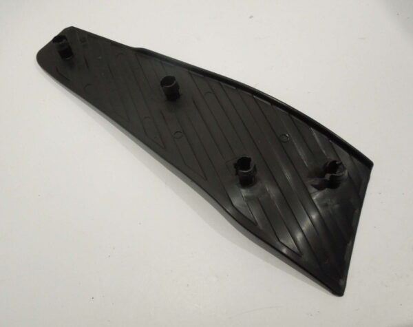 8K28647774PK - NEW AUDI Q5 8R FOOTREST COVER RHD 8K28647774PK 8K2864777 4PK ORIGINAL