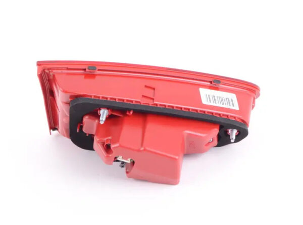 8K5945094AD - NEW AUDI A4 AVANT B8 REAR RIGHT INNER TAILLIGHT 8K5945094AD ORIGINAL