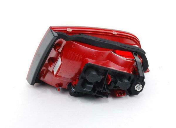 8K5945094E - NEW AUDI A4 B8 REAR RIGHT INNER TAIL LIGHT 8K5945094E ORIGINAL