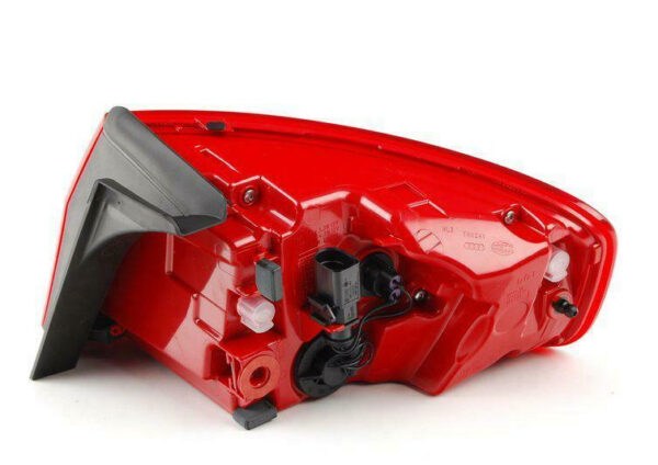 8K5945095AD - NEW AUDI A4 B8 REAR LEFT OUTER LED TAILLIGHT 8K5945095AD ORIGINAL
