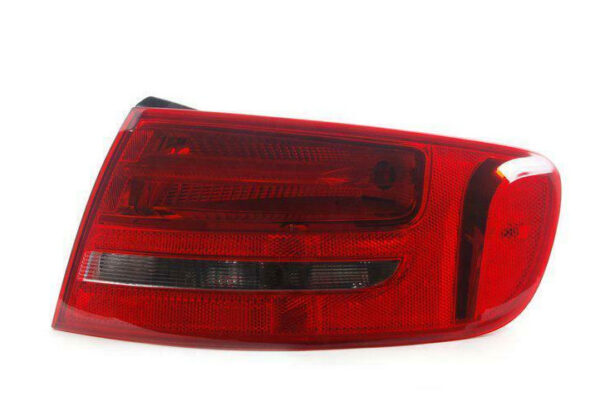 8K9945096D - NEW AUDI A4 AVANT REAR RIGHT LED TAILLIGHT 8K9945096D ORIGINAL
