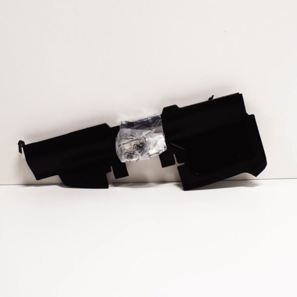 8P0121284E - NEW AUDI A3 8P RIGHT AIR SUPPLY 8P0121284E ORIGINAL