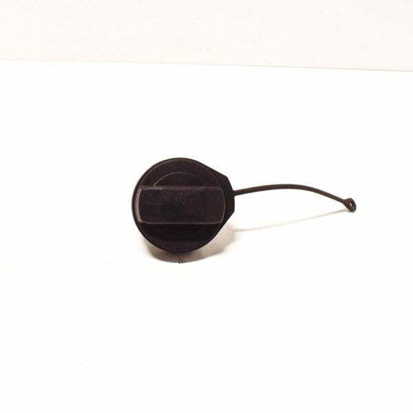 8P0201550C - NEW AUDI A3 8P FUEL GAS CAP 8P0201550C