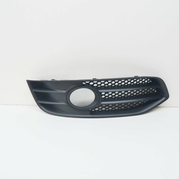 8P0807682GZDE - NEW AUDI A3 8P1 FRONT BUMPER RIGHT FOG LIGHT 8P0807682G ZDE