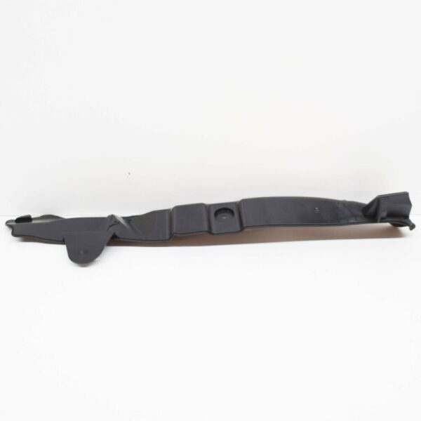 8P0821112B - NEW AUDI A3 8P FRONT RIGHT FENDER CLOSING ELEMENT 8P0821112B
