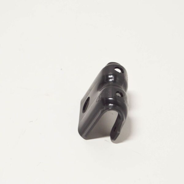 8P0821471 - NEW AUDI A3 8PA SPORTBACK FRONT FENDER BRACKET 8P0821471 ORIGINAL