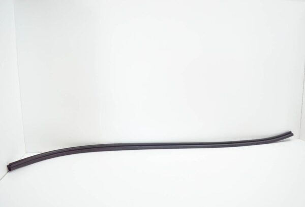 8P0823723B - NEW AUDI A3 8P BONNET WATER BOX RUBBER SEAL 8P0823723B ORIGINAL