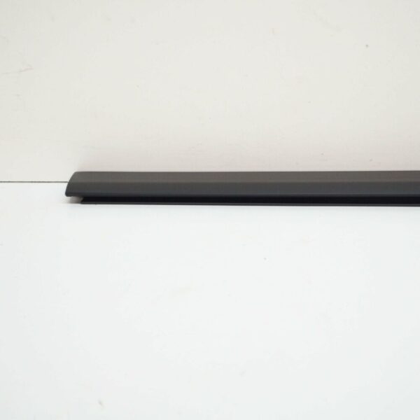 8P3853959JGRU - NEW AUDI A3 8P FRONT LEFT DOOR MOULDING 8P3853959JGRU