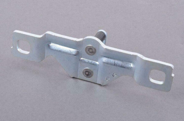 8P4827507 - NEW AUDI A1 8X REAR LID STRIKER PLATE 8P4827507 ORIGINAL
