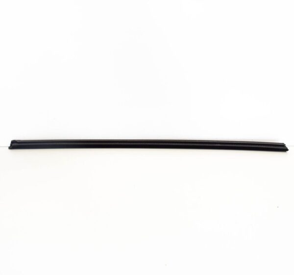 8P4837479 - AUDI A3 8P FRONT LEFT DOOR INTERIOR WINDOW TRIM SEAL 8P4837479 NEW