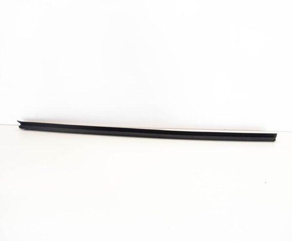8P4837479 - AUDI A3 8P FRONT LEFT DOOR INTERIOR WINDOW TRIM SEAL 8P4837479 NEW