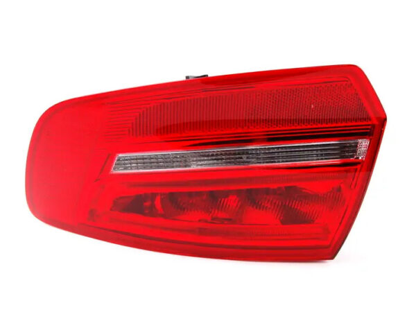 8P4945096E - NEW AUDI A3 REAR RIGHT OUTER TAIL LIGHT LAMP 8P4945096E ORIGINAL