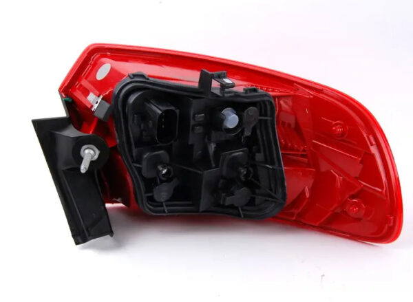8P4945096E - NEW AUDI A3 REAR RIGHT OUTER TAIL LIGHT LAMP 8P4945096E ORIGINAL