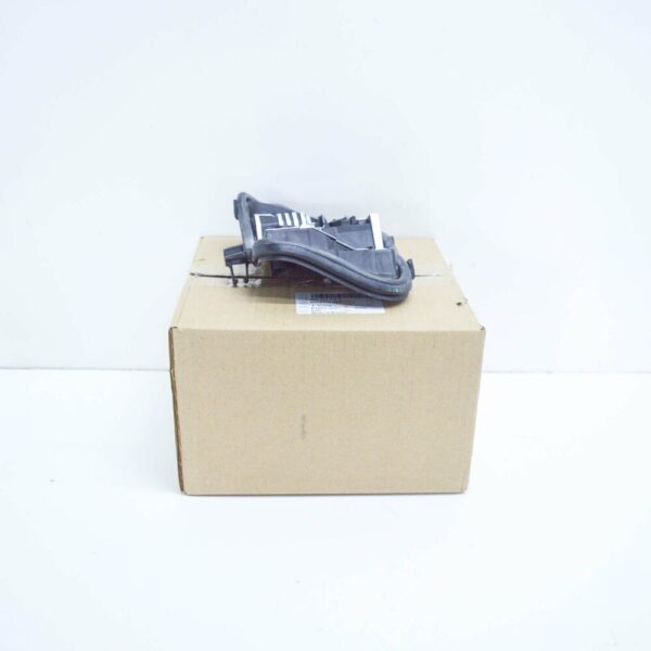 8P4945258D - NEW AUDI A3 8P REAR RIGHT TAILLIGHT BULB HOLDER 8P4945258D