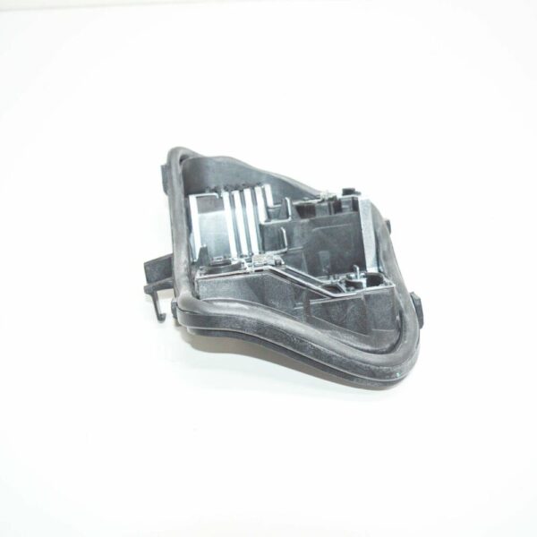 8P4945258D - NEW AUDI A3 8P REAR RIGHT TAILLIGHT BULB HOLDER 8P4945258D