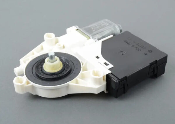 8P4959801F - NEW AUDI A3 SPORTBACK 8P REAR LEFT WINDOW MOTOR 8P4959801F ORIGINAL