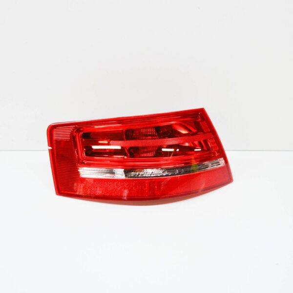 8P7945095 - NEW AUDI A3 CABRIO 8P REAR LEFT TAILLIGHT 8P7945095