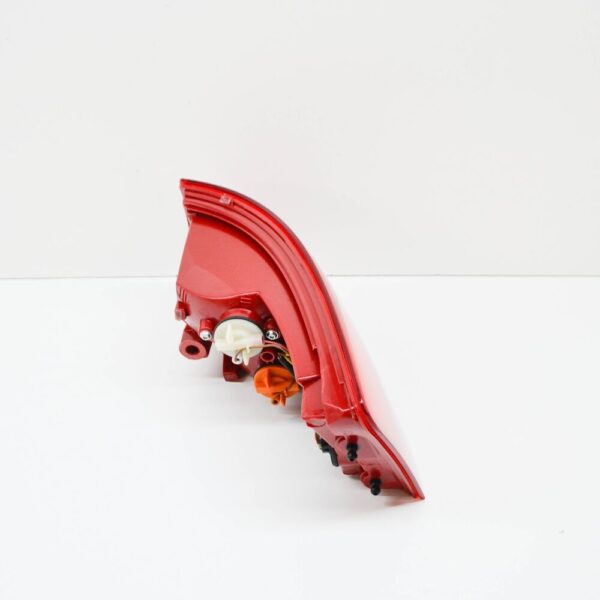 8P7945095 - NEW AUDI A3 CABRIO 8P REAR LEFT TAILLIGHT 8P7945095