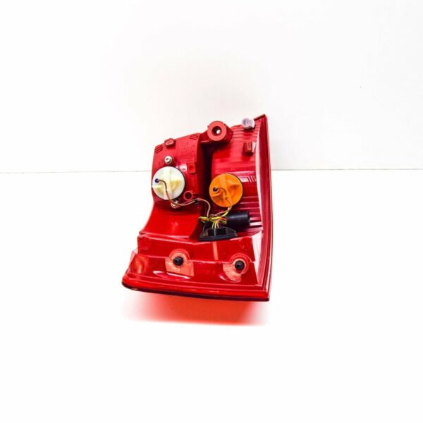 8P7945096 - NEW AUDI A3 CONVERTIBLE 8P REAR RIGHT TAIL LIGHT 8P7945096