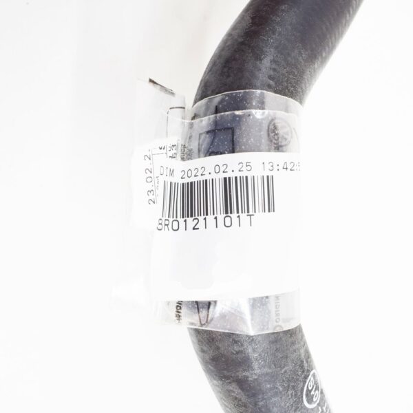 8R0121101T - NEW AUDI Q5 8R RADIATOR UPPER COOLANT HOSE 8R0121101T