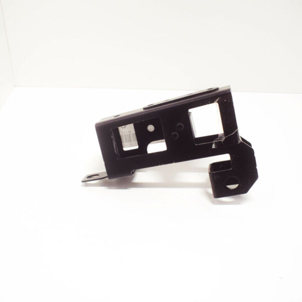 8R0121261M - NEW AUDI Q5 8R ADDITIONAL COOLANT PUMP BRACKET LEFT OUTER 8R0121261M ORIGINAL