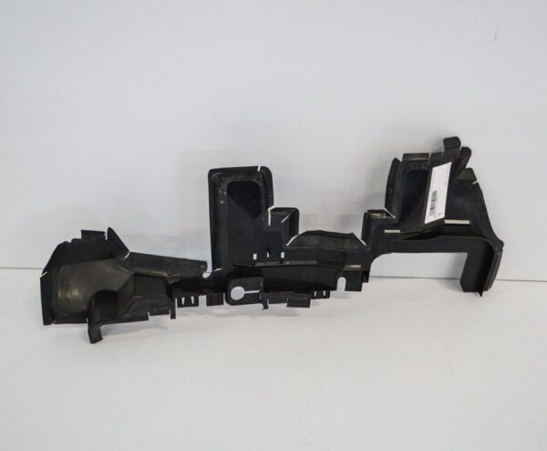 8R0121283S - Audi Q5 8r 3.0i air routing on the left 8R0121283S 2015 new original
