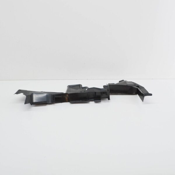 8R0121284P - Audi Q5 8r cooler air routing right 8R0121284P new