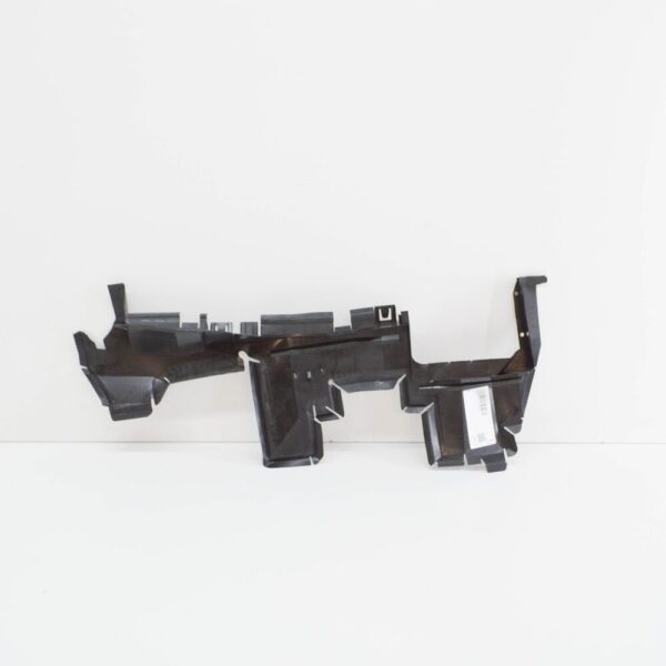 8R0121284P - Audi Q5 8r cooler air routing right 8R0121284P new