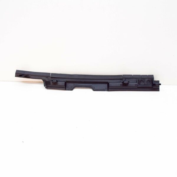 8R0121292B - NEW AUDI Q5 8R WATER COOLING RADIATOR UPPER GUARD COVER 8R0121292B
