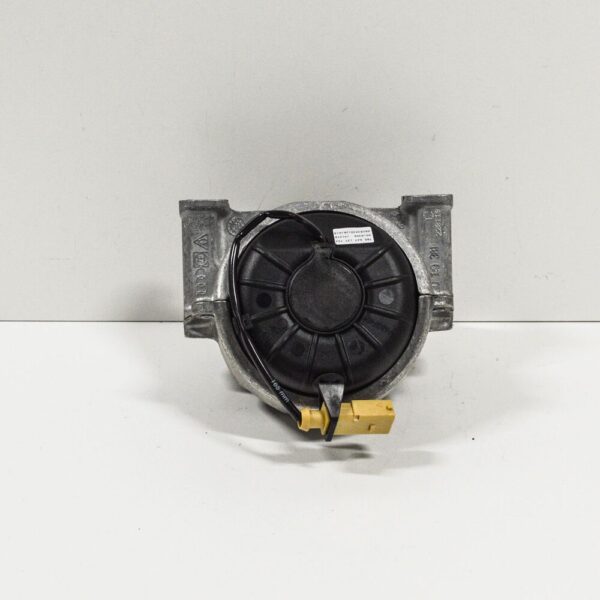 8R0199381C - NEW AUDI Q5 8R LEFT ENGINE MOUNT 8R0199381C 2.0 PETROL ORIGINAL