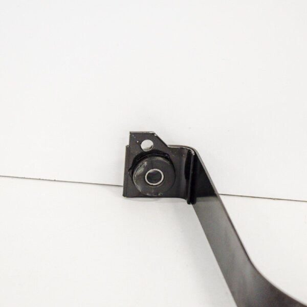 8R0201653 - NEW AUDI Q5 8R FUEL GAS TANK STRAP 8R0201653 2010
