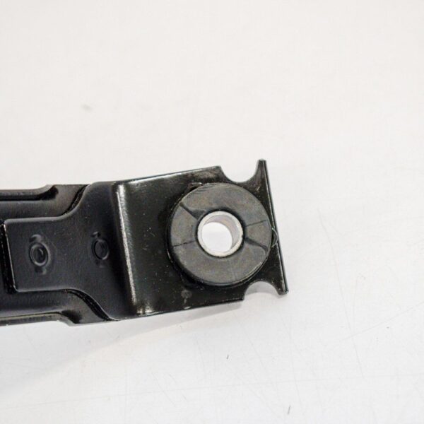 8R0201653A - New Audi Q5 8R Fuel Tank Strap 8R0201653A 2010 Genuine
