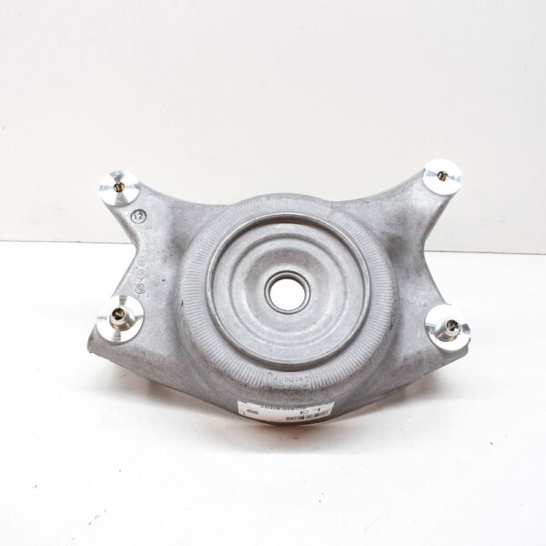 8R0412392A - NEW AUDI Q5 8R FRONT RIGHT UPPER STRUT MOUNT BRACKET 8R0412392A