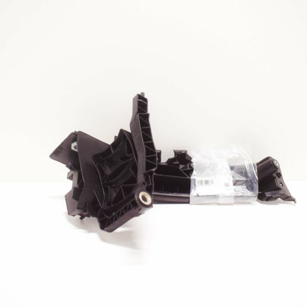 8R0805607B - NEW AUDI Q5 8R LEFT MAIN BEAM HEADLIGHT BRACKET MOUNT 8R0805607B