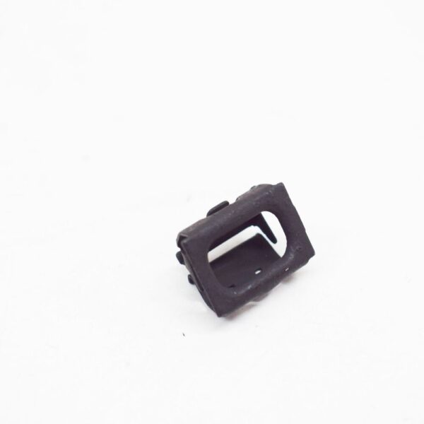 8R0807180 - Audi Q5 8R Rear Bumper Cover Trim Spacer Clip 8R0807180 NEW GENUINE