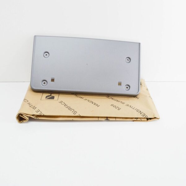 8R0807285S1RR - NEW AUDI Q5 8R FRONT BUMPER LICENSE PLATE BRACKET 8R0807285S1RR ORIGINAL