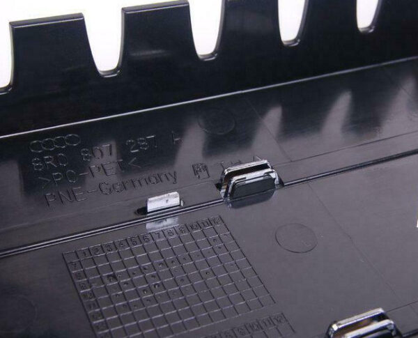 8R0807287A1QP - NEW AUDI Q5 8R FRONT LICENCE PLATE TRIM 8R0807287A1QP ORIGINAL