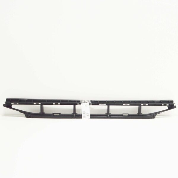 8R0807647C - NEW AUDI Q5 8R FRONT BUMPER LOWER AIR GUIDE GRILLE 8R0807647C
