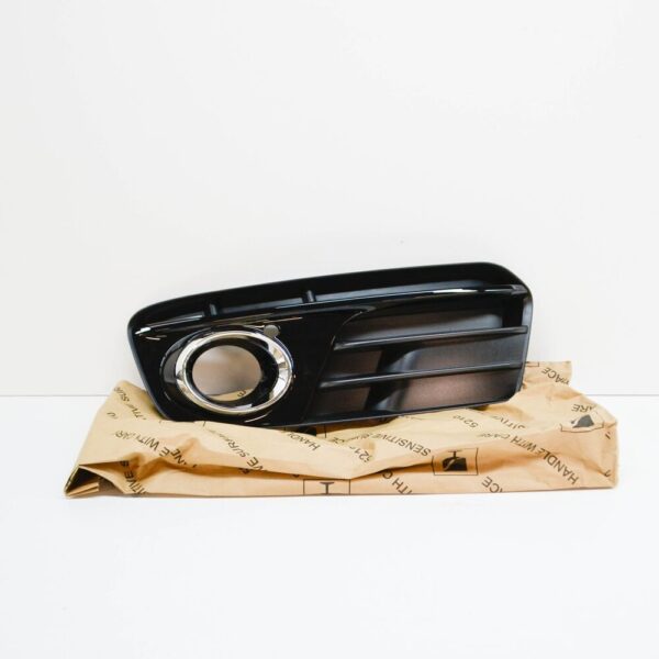8R0807681M - Audi Q5 8R fog light grille front left 8R0807681M BJI ORIGINAL NEW