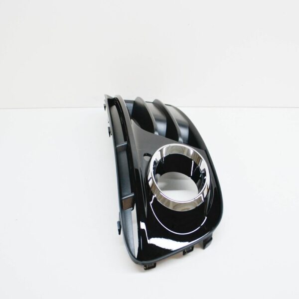 8R0807681M - Audi Q5 8R fog light grille front left 8R0807681M BJI ORIGINAL NEW
