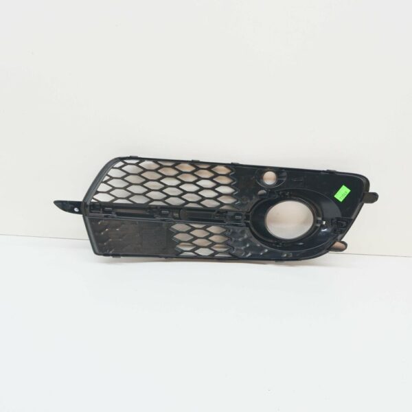 8R0807681SZDE - NEW AUDI Q5 8R LEFT FOG LIGHT GRILLE S-LINE 8R0807681SZDE 2015